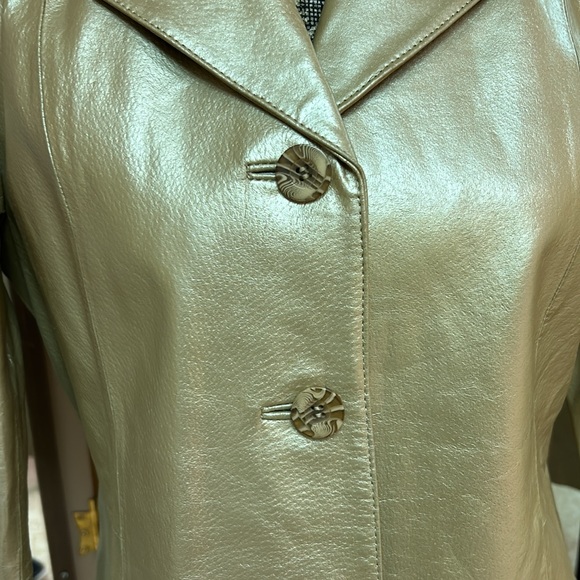 Trivecca 100% leather. Size small - Picture 2 of 5